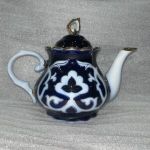 paxta handmade ceramic teapot with gold detailing